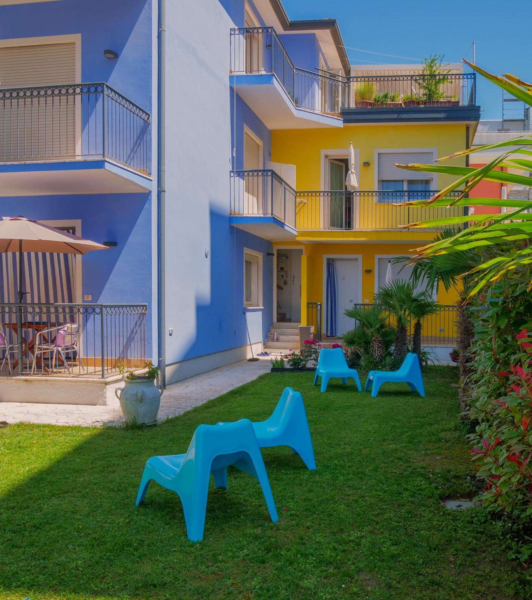 Residence Amarein Caorle Esterno foto